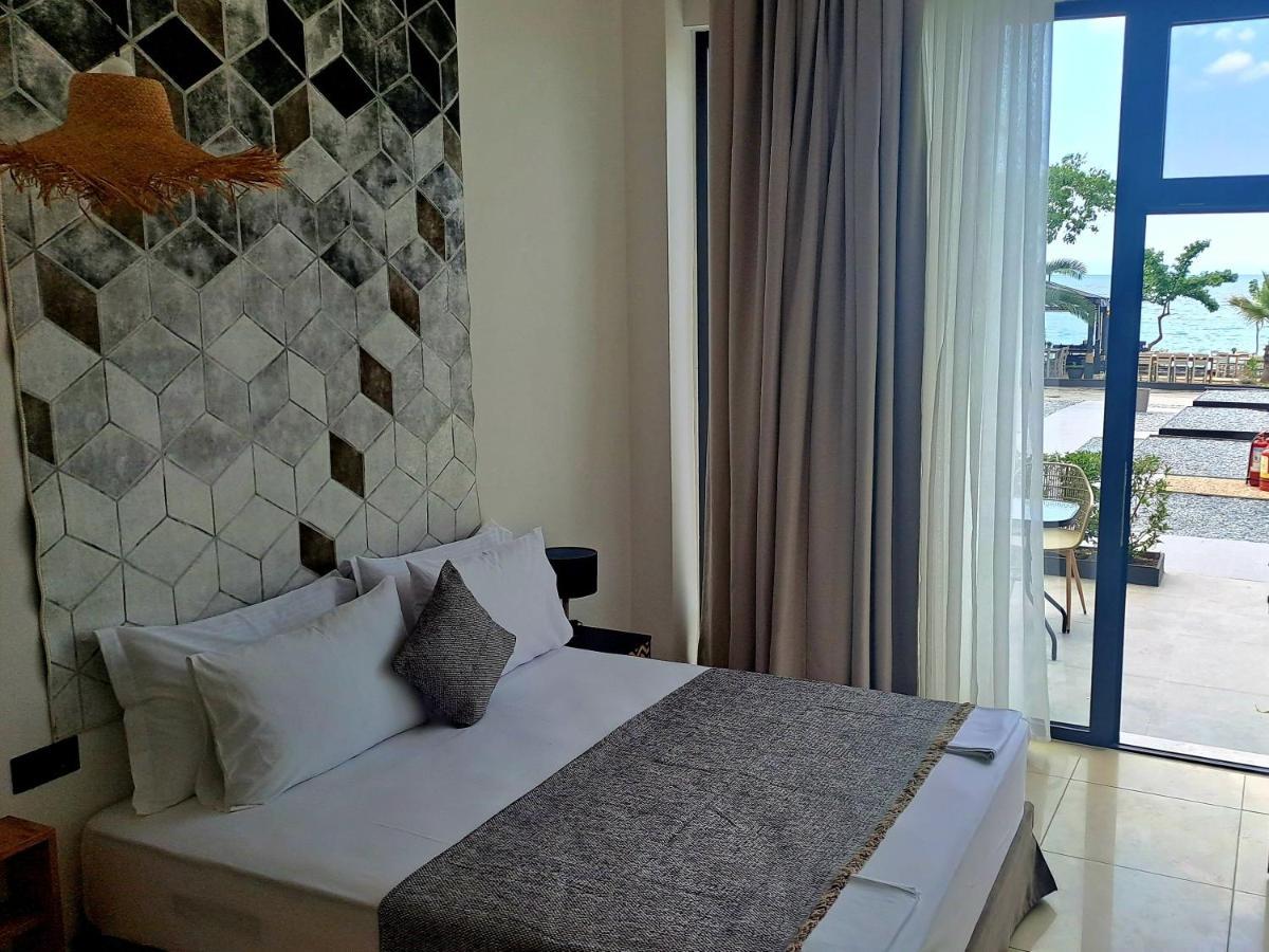 Beach Hotel Kapahi Pefkari Eksteriør billede