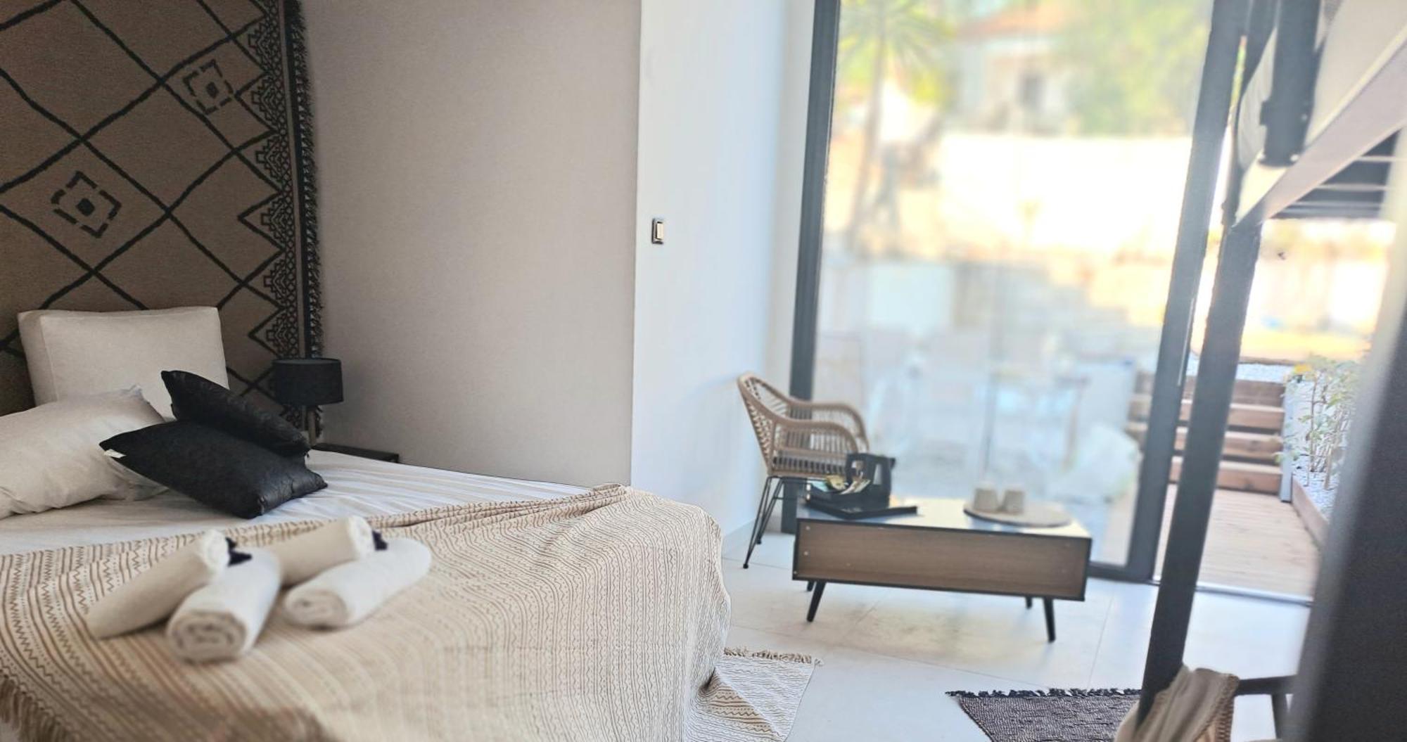 Beach Hotel Kapahi Pefkari Værelse billede